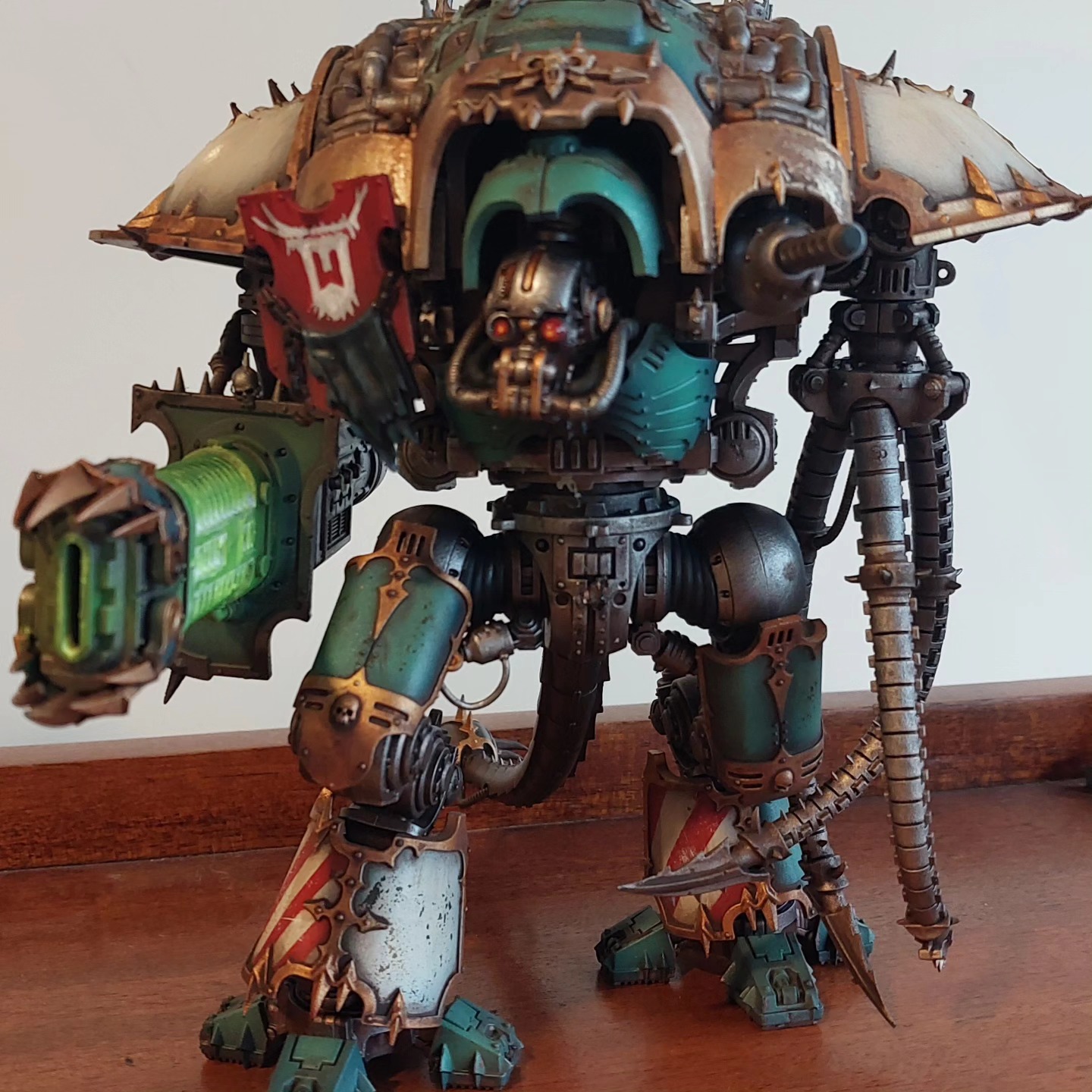 Warhammer 40K Chaos Knight commission painted in New Zealand